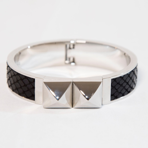 Silver Michael Kors python bangle bracelet - Picture 1 of 4